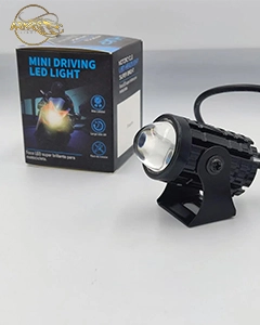 مزایا و معایب استفاده از پروژکتور آفرودی؛ وقتی حرفهای میرویم آفرود