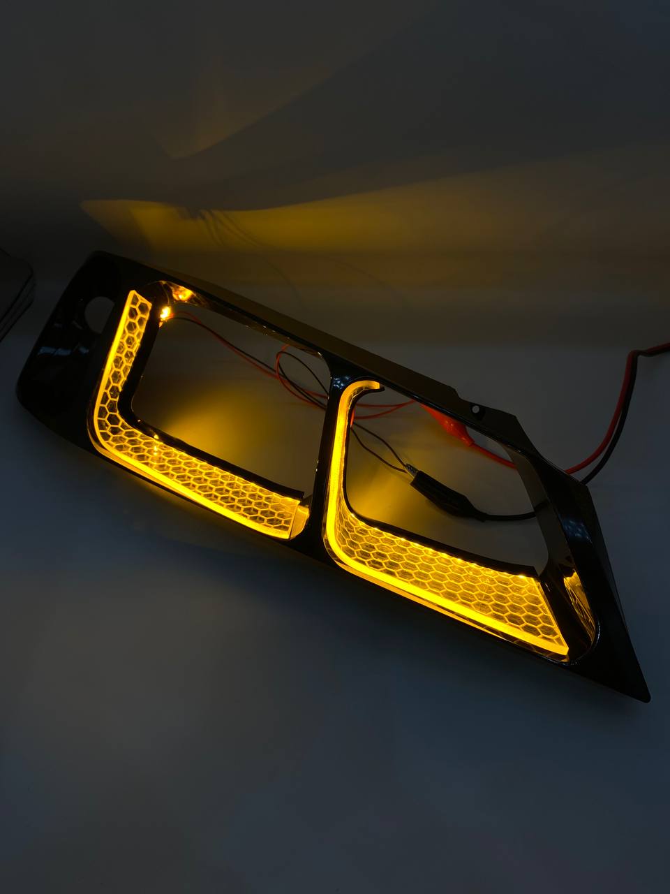 فلاپ و گلس اسپرت پارس طرح ال L